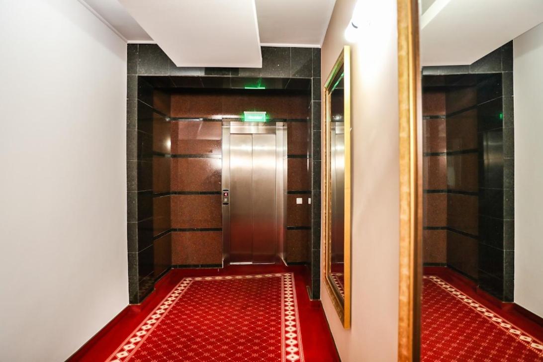 Hotel Pami Клуж-Напока Экстерьер фото